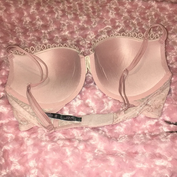 Victoria’s Secret ❤️ Demi Lace, push-up, underwire convertible straps Sz38C NEW - Picture 4 of 7